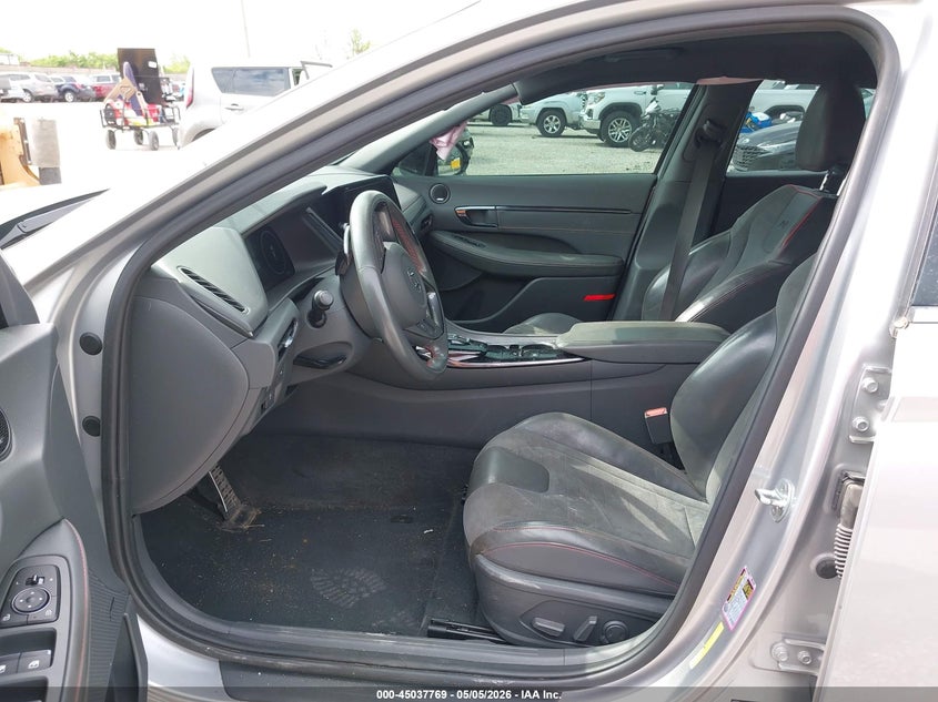2021 Hyundai Sonata VIN 5NPEK4JC9MH126687 IAAI salvage auction — RIGHT SIDE, Salvage (Missouri), sold $4,150 on 2026-07-06 (photo 5)
