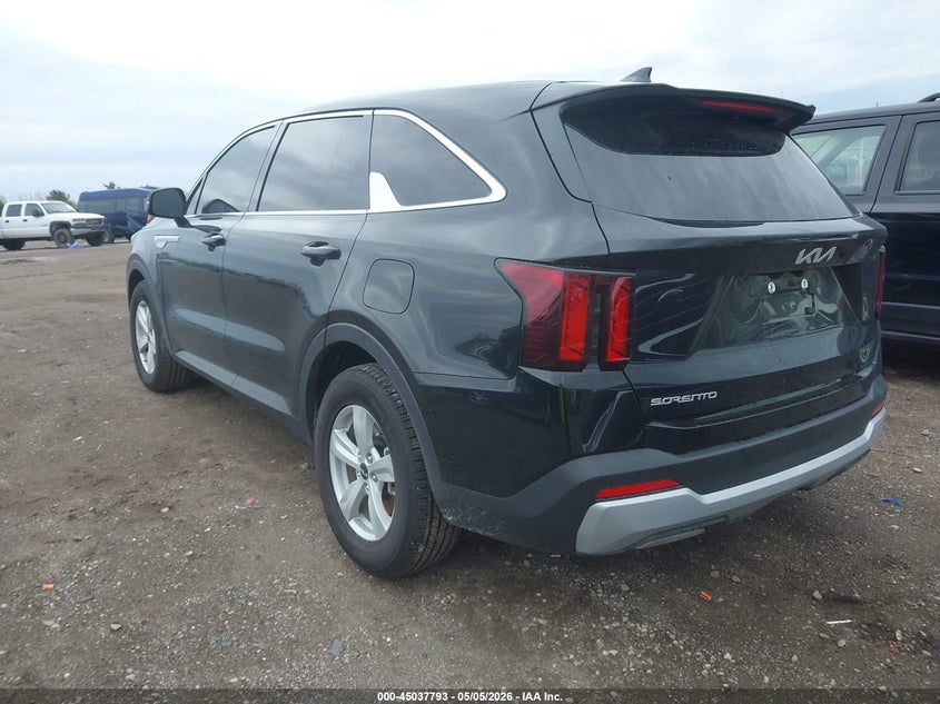 2026 Kia Sorento VIN 5XYRG4JC2TG416407 IAAI salvage auction — RIGHT SIDE, Clear (Michigan), sold $12,975 on 2026-07-16 (photo 3)