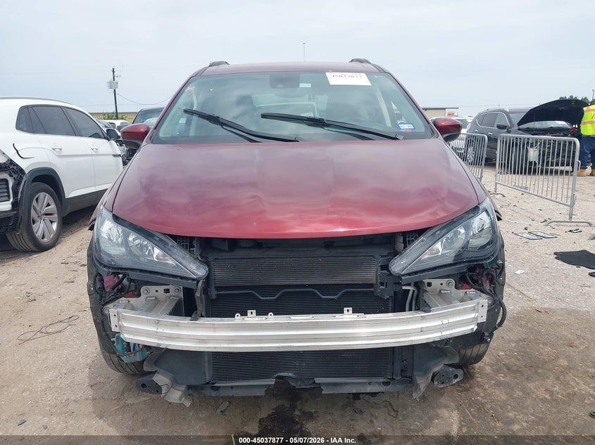 2021 Chrysler Voyager VIN 2C4RC1DG4MR586709 IAAI salvage auction — FRONT END, Original (Texas), sold $8,200 on 2026-07-15 (photo 6)