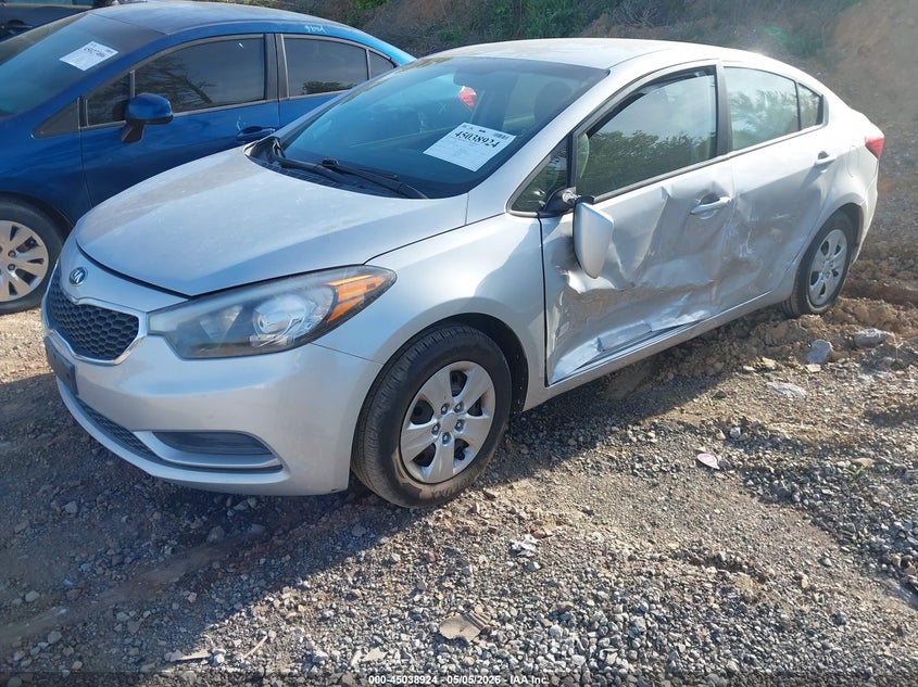 2016 Kia Forte VIN KNAFK4A61G5456579 IAAI salvage auction — LEFT SIDE, Salvage (Alabama), sold $1,050 on 2026-07-08 (photo 2)