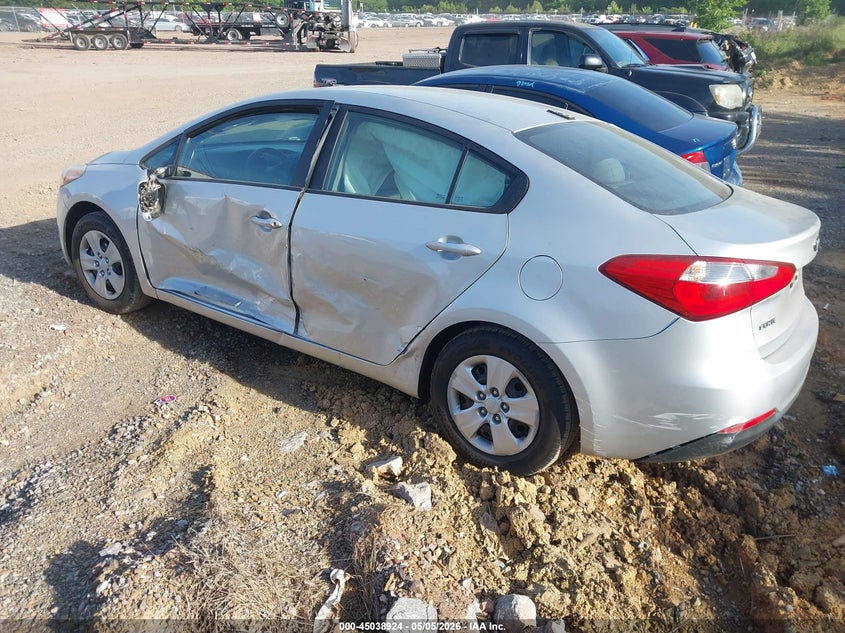 2016 Kia Forte VIN KNAFK4A61G5456579 IAAI salvage auction — LEFT SIDE, Salvage (Alabama), sold $1,050 on 2026-07-08 (photo 3)