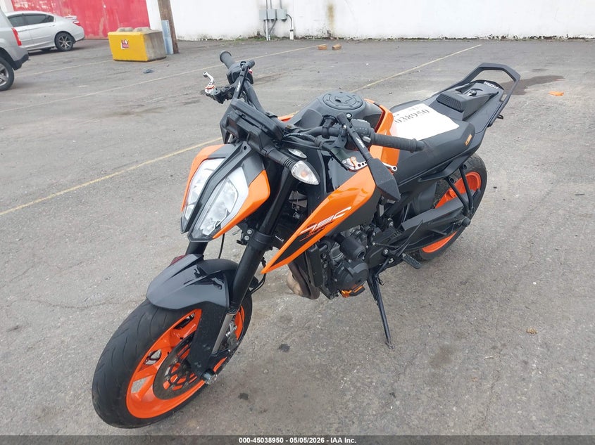 2020 Ktm 790 adventure VIN VBKTU6401LM774039 IAAI salvage auction — FRONT & REAR, Salvage (Oregon), sold $1,900 on 2026-07-07 (photo 2)