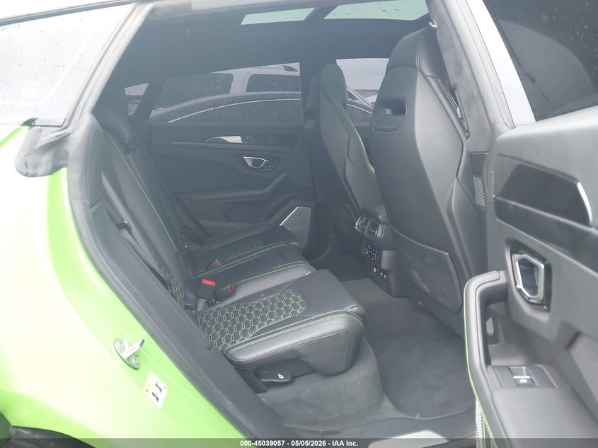 2021 Lamborghini Urus VIN ZPBUA1ZL7MLA13794 IAAI salvage auction — SIDE, Clear (Oklahoma), sold $126,500 on 2026-07-07 (photo 8)