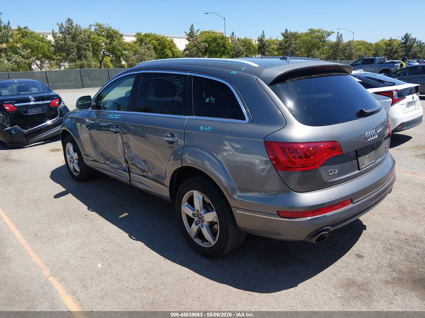 2013 Audi Q7 VIN WA1LMAFE1DD008790 IAAI salvage auction — LEFT SIDE, Salvage (California), sold $2,400 on 2026-07-13 (photo 3)