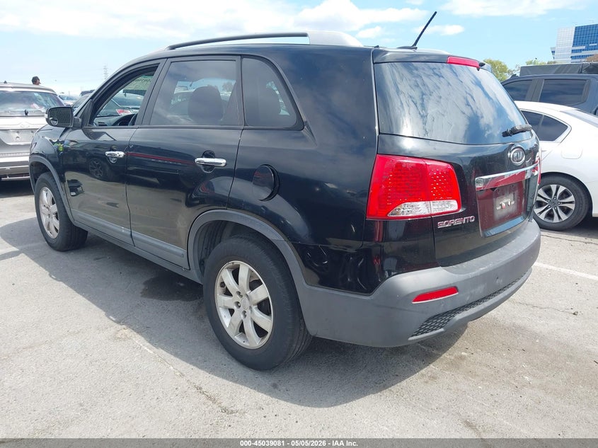 2011 Kia Sorento VIN 5XYKT4A12BG139042 IAAI salvage auction — THEFT, Salvage (California), sold $800 on 2026-07-16 (photo 3)