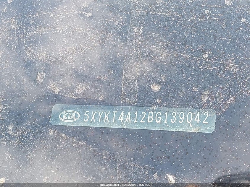 2011 Kia Sorento VIN 5XYKT4A12BG139042 IAAI salvage auction — THEFT, Salvage (California), sold $800 on 2026-07-16 (photo 9)