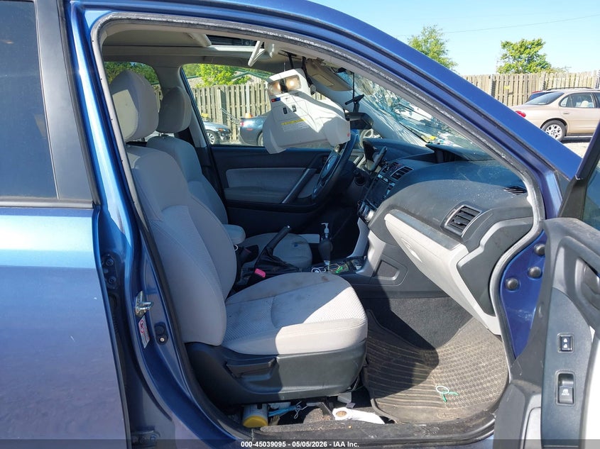 2017 Subaru Forester VIN JF2SJAGC2HH531971 IAAI salvage auction — NORMAL WEAR, Salvage (Texas), sold $2,250 on 2026-07-20 (photo 5)