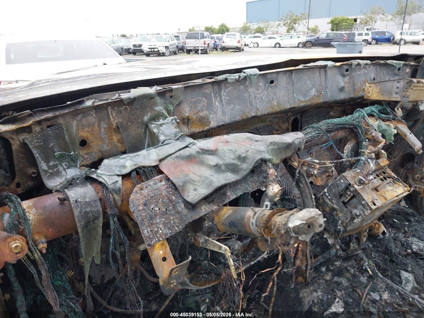 2011 Toyota Tacoma VIN 5TFTX4GN6BX005117 IAAI salvage auction — BURN, Non-Repairable (California), sold $425 on 2026-07-13 (photo 7)