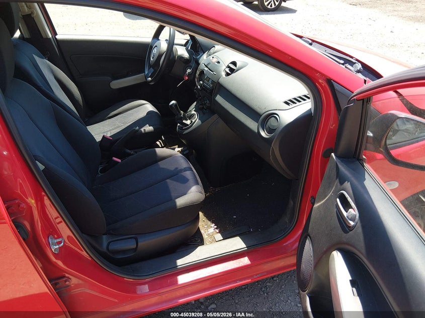 2012 Mazda 2 VIN JM1DE1KZ2C0131813 IAAI salvage auction — FRONT END, Salvage (New Jersey), sold $425 on 2026-08-01 (photo 5)