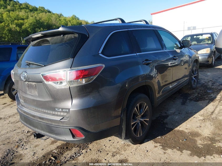 2016 Toyota Highlander VIN 5TDJKRFH3GS355946 IAAI salvage auction — FRONT END, Salvage (West Virginia), sold $4,950 on 2026-07-23 (photo 4)