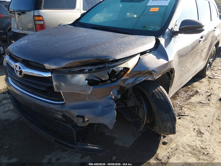 2016 Toyota Highlander VIN 5TDJKRFH3GS355946 IAAI salvage auction — FRONT END, Salvage (West Virginia), sold $4,950 on 2026-07-23 (photo 6)