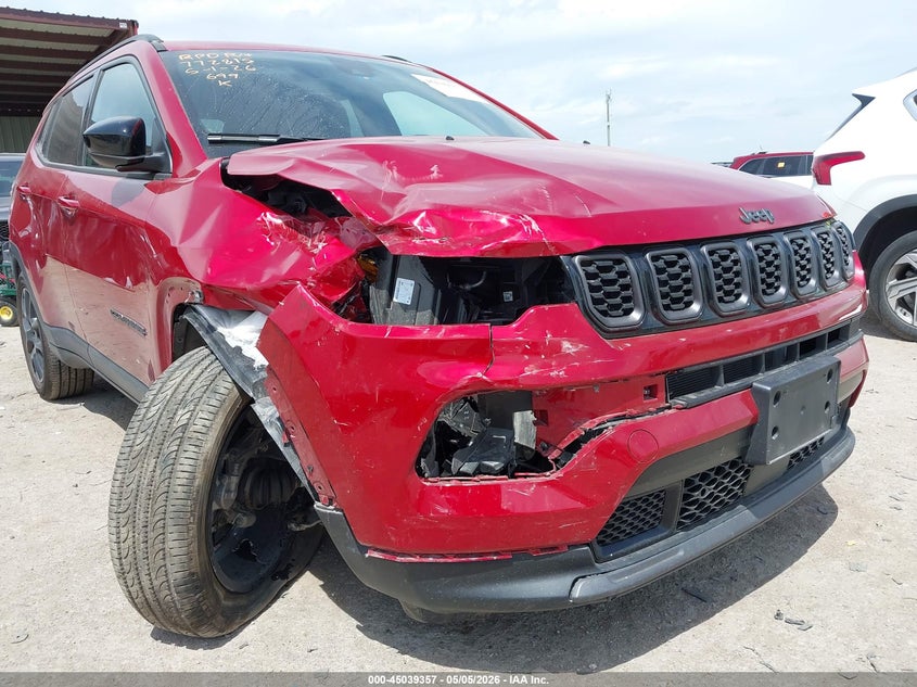 2026 Jeep Compass VIN 3C4NJDBNXTT163099 IAAI salvage auction — RIGHT FRONT, Original (Texas), sold $5,900 on 2026-07-17 (photo 6)