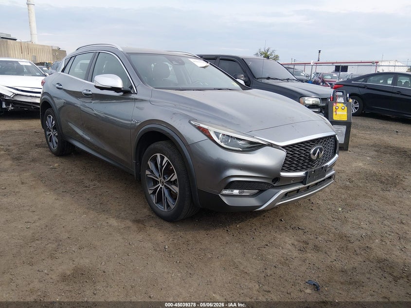 2017 Infiniti Qx30 VIN SJKCH5CR5HA024763 IAAI salvage auction — RIGHT SIDE, Salvage Title, sold $2,950 on 2026-07-29 (photo 1)