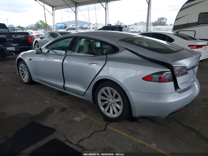 2016 Tesla Model s VIN 5YJSA1E16GF176656 IAAI salvage auction — REAR END, Salvage (California), sold $4,075 on 2026-07-16 (photo 3)