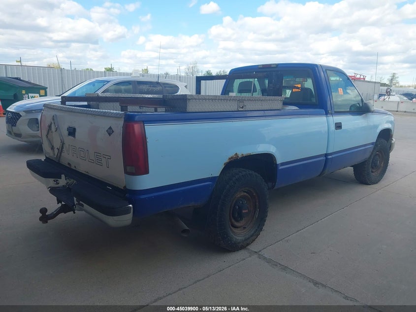 1996 Gmc SIERRA VIN 1GTGC24J2TE551932 IAAI salvage auction — BIO HAZARD, Clear-Endorsement (Wisconsin), sold $400 on 2026-07-09 (photo 4)