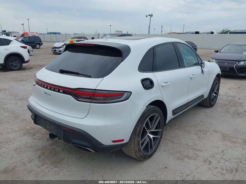 2024 Porsche Macan VIN WP1AA2A50RLB13383 IAAI salvage auction — FRONT END, Salvage Title, sold $19,500 on 2026-08-10 (photo 4)