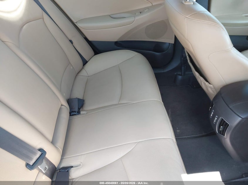 2012 Hyundai Sonata VIN 5NPEC4AB2CH410424 IAAI salvage auction — NORMAL WEAR, Salvage (Texas), sold $325 on 2026-07-29 (photo 8)