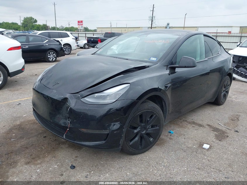 2024 Tesla Model y VIN 7SAYGDED5RA321807 IAAI salvage auction — FRONT END, Original (Texas), sold $8,900 on 2026-07-24 (photo 2)