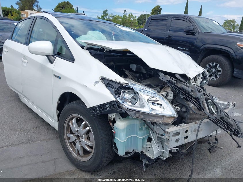 2010 Toyota Prius VIN JTDKN3DUXA0134010 IAAI salvage auction — FRONT & REAR, Non-Repairable (California), sold $400 on 2026-07-09 (photo 1)