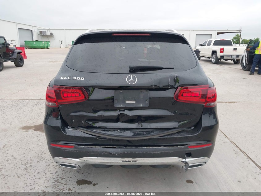 2020 Mercedes-benz Glc VIN W1N0G8DB5LF802950 IAAI salvage auction — REAR END, Original (Texas), sold $8,500 on 2026-07-29 (photo 6)