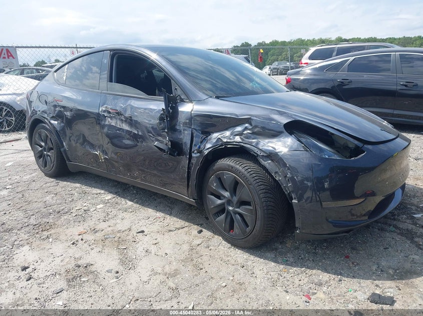 2024 Tesla Model y VIN 7SAYGDED3RA303984 IAAI salvage auction — FRONT END, Salvage (Georgia), sold $7,000 on 2026-07-29 (photo 1)