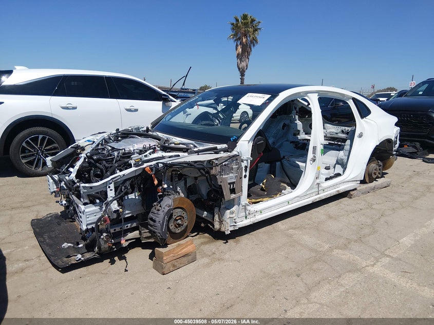 2024 Porsche Panamera VIN WP0AA2YA5RL004471 IAAI salvage auction — THEFT, Salvage Title, sold $8,000 on 2026-08-05 (photo 2)