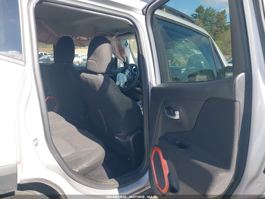 2018 Jeep Renegade VIN ZACCJBAB6JPH38046 IAAI salvage auction — FRONT END, Salvage (Massachusetts), sold $400 on 2026-07-10 (photo 8)