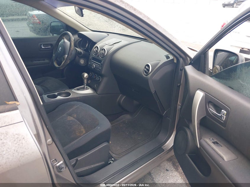 2008 Nissan Rogue sport VIN JN8AS58T78W010354 IAAI salvage auction — WATER/FLOOD, Clear (Florida), sold $225 on 2026-07-08 (photo 5)