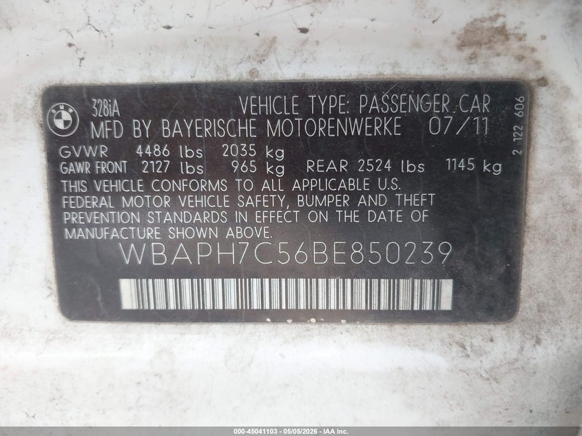 2011 BMW 3 series VIN WBAPH7C56BE850239 IAAI salvage auction — RIGHT SIDE, Salvage (Alabama), sold $275 on 2026-07-15 (photo 9)