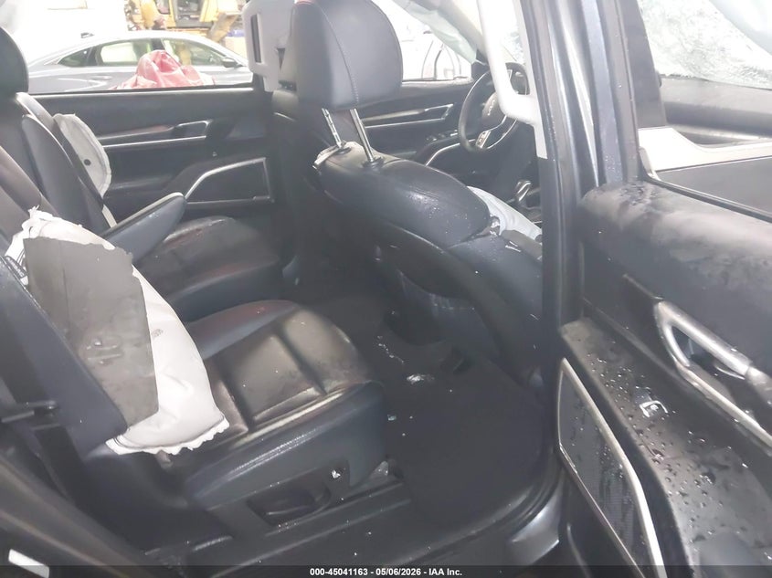 2023 Kia Telluride VIN 5XYP6DGC9PG368167 IAAI salvage auction — ALL OVER, Mv-907A (New York), sold $2,000 on 2026-07-09 (photo 8)