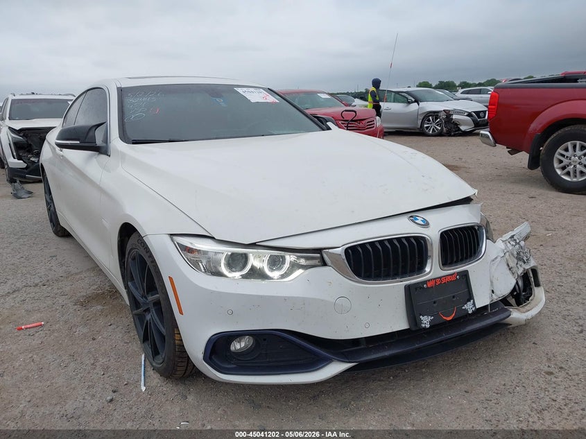 2017 BMW 4er VIN WBA4R7C57HK876343 IAAI salvage auction — LEFT FRONT, Original (Texas), sold $4,675 on 2026-07-14 (photo 1)