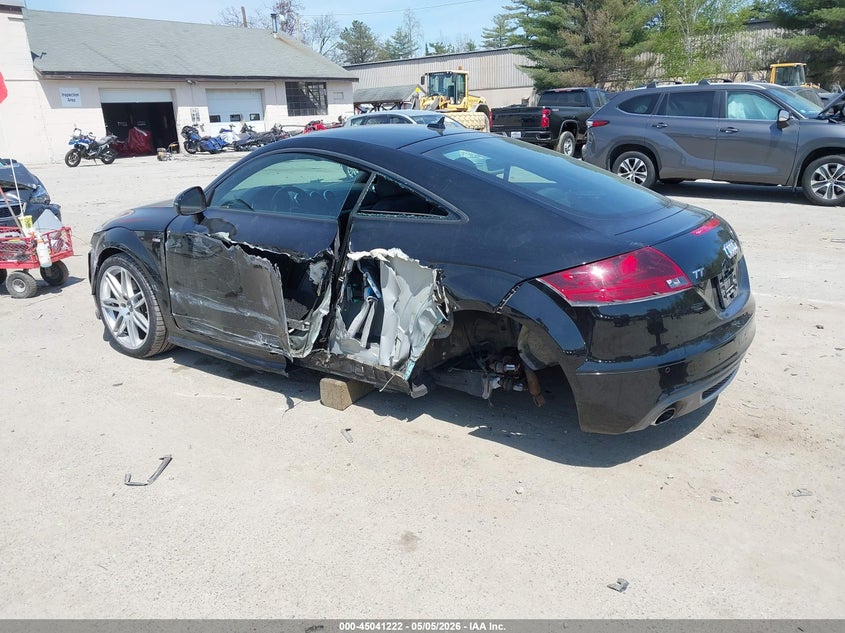 2014 Audi Tt VIN TRUBFAFK3E1000409 IAAI salvage auction — LEFT SIDE, Salvage (New Hampshire), sold $2,400 on 2026-07-29 (photo 3)