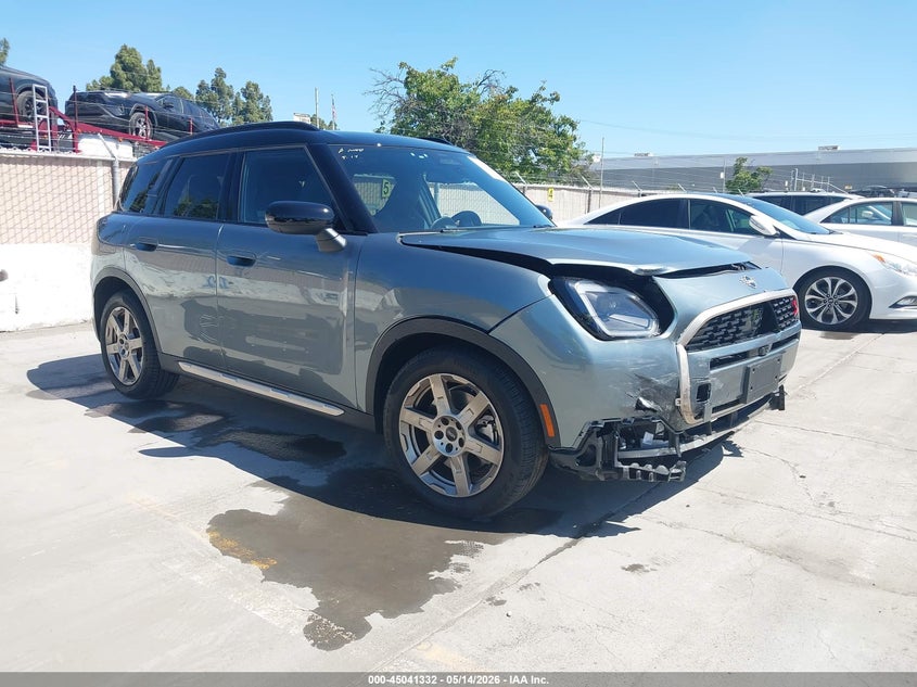 2025 Mini Countryman VIN WMZ23GA01S7P74629 IAAI salvage auction — FRONT END, Clear - Dealer Only (California), sold $8,300 on 2026-07-06 (photo 1)