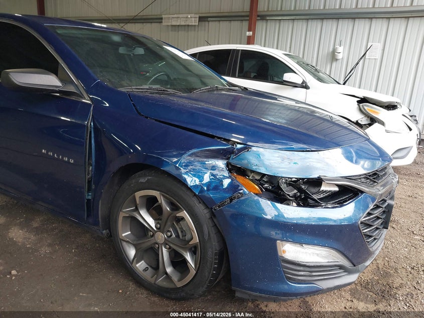 2019 Chevrolet Malibu VIN 1G1ZG5ST7KF185325 IAAI salvage auction — RIGHT FRONT, Clear (Virginia), sold $2,000 on 2026-07-19 (photo 6)