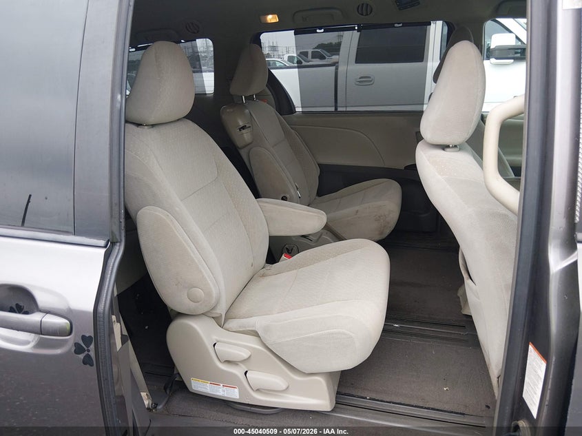 2016 Toyota Sienna VIN 5TDKK3DC0GS754502 IAAI salvage auction — RIGHT FRONT, Salvage (Louisiana), sold $4,150 on 2026-07-08 (photo 8)