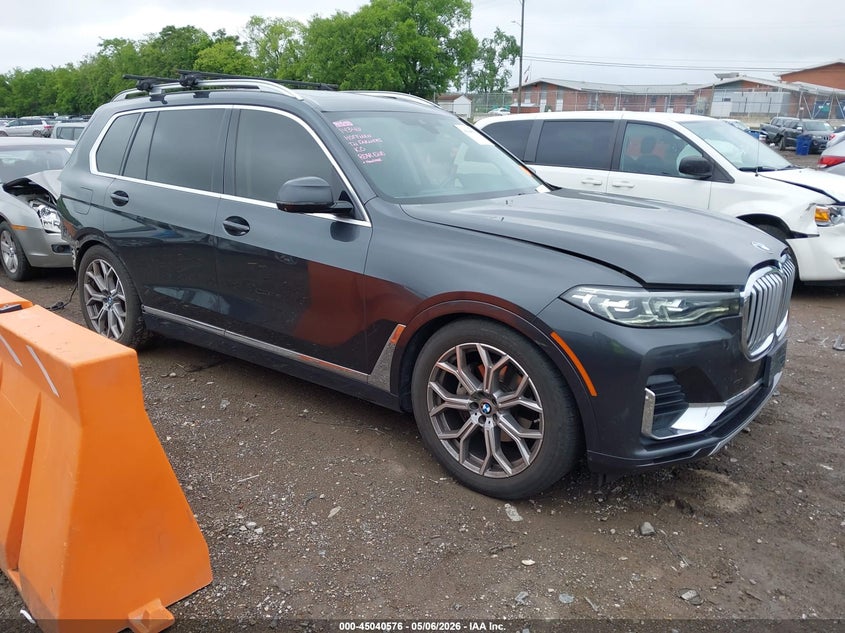 2021 BMW X7 VIN 5UXCW2C01M9H51792 IAAI salvage auction — REAR END, Salvage (Tennessee), sold $22,050 on 2026-07-17 (photo 1)