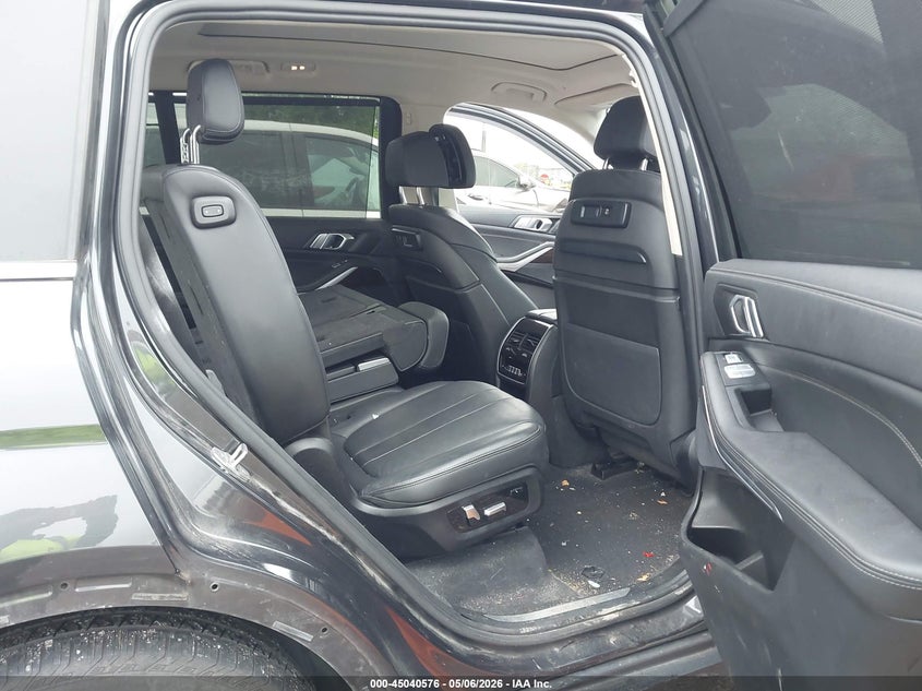 2021 BMW X7 VIN 5UXCW2C01M9H51792 IAAI salvage auction — REAR END, Salvage (Tennessee), sold $22,050 on 2026-07-17 (photo 8)