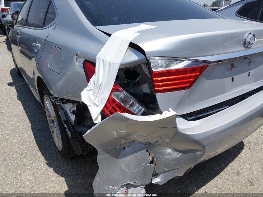 2014 Lexus ES VIN JTHBK1GG4E2142583 IAAI salvage auction — FRONT & REAR, Salvage (California), sold $1,100 on 2026-07-16 (photo 6)
