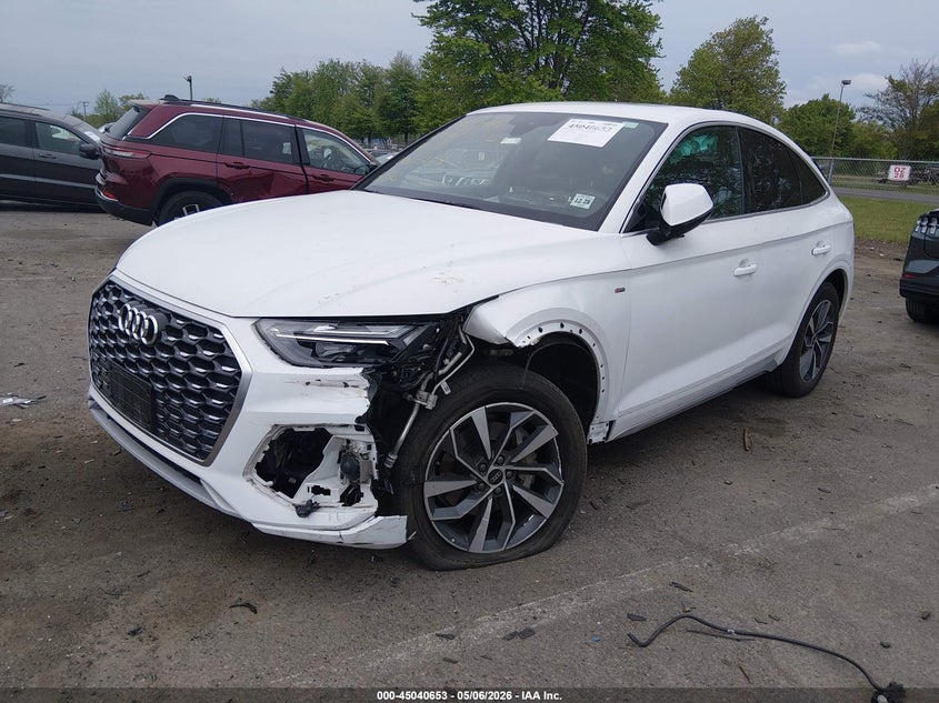 2024 Audi Q5 sportback VIN WA14AAFY3R2043454 IAAI salvage auction — LEFT FRONT, Salvage (New Jersey), sold $14,700 on 2026-08-17 (photo 2)
