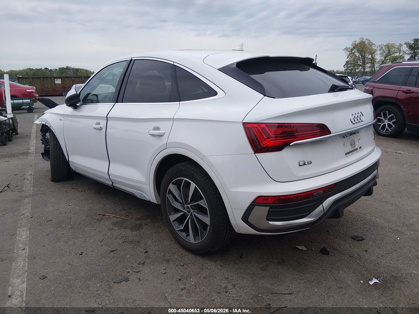 2024 Audi Q5 sportback VIN WA14AAFY3R2043454 IAAI salvage auction — LEFT FRONT, Salvage (New Jersey), sold $14,700 on 2026-08-17 (photo 3)