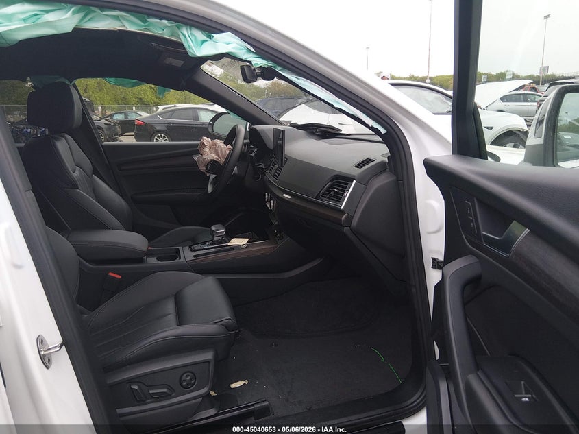 2024 Audi Q5 sportback VIN WA14AAFY3R2043454 IAAI salvage auction — LEFT FRONT, Salvage (New Jersey), sold $14,700 on 2026-08-17 (photo 5)