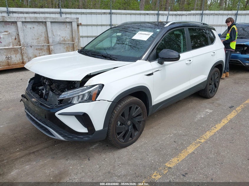 2024 Volkswagen Taos VIN 3VVVX7B27RM041732 IAAI salvage auction — FRONT END, Clear (Michigan), sold $8,300 on 2026-07-15 (photo 2)
