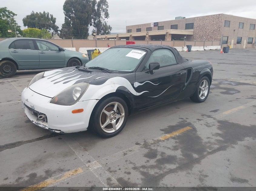 2001 Toyota Mr2 VIN JTDFR320410029422 IAAI salvage auction — FRONT END, Clear - Dealer Only (California), sold $825 on 2026-07-20 (photo 2)