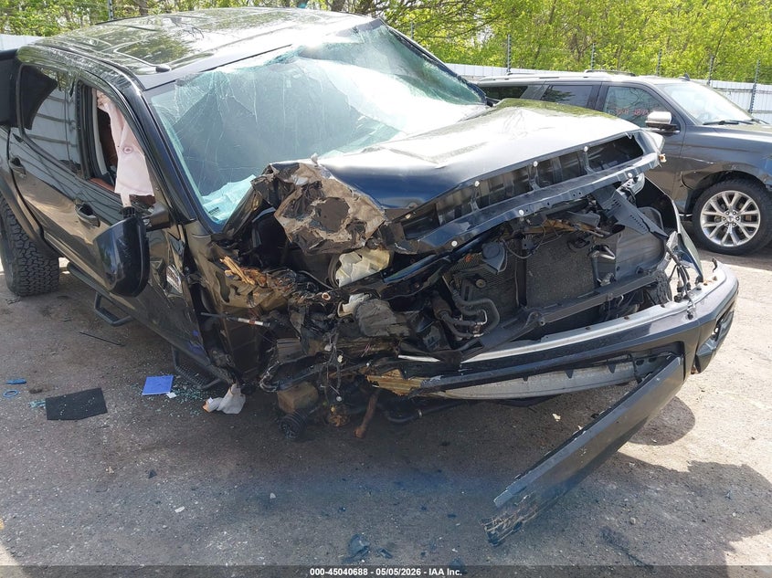 2015 Toyota Tundra VIN 5TFAY5F18FX425282 IAAI salvage auction — RIGHT FRONT, Clear (Michigan), sold $3,550 on 2026-07-06 (photo 6)