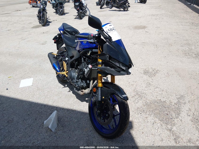 2025 Yamaha VIN MH3RH25E9SK002712 IAAI salvage auction — LEFT SIDE, Salvage (Texas), sold $800 on 2026-07-07 (photo 1)