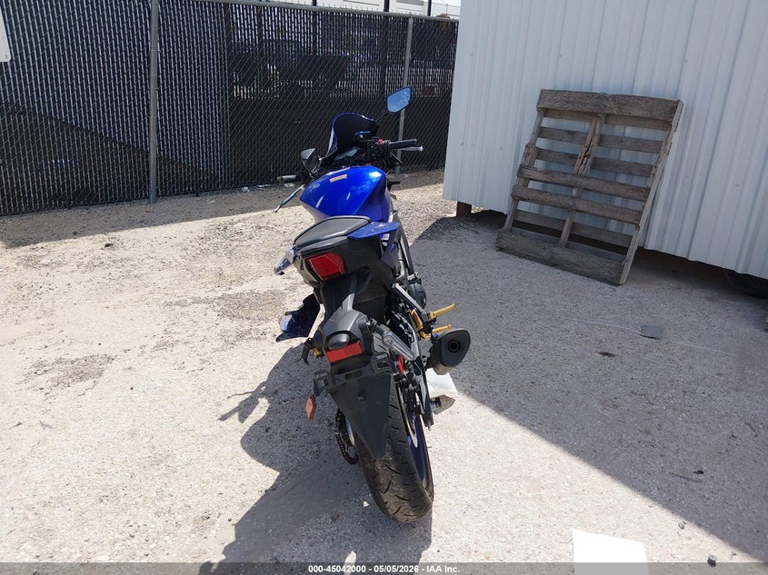 2025 Yamaha VIN MH3RH25E9SK002712 IAAI salvage auction — LEFT SIDE, Salvage (Texas), sold $800 on 2026-07-07 (photo 6)