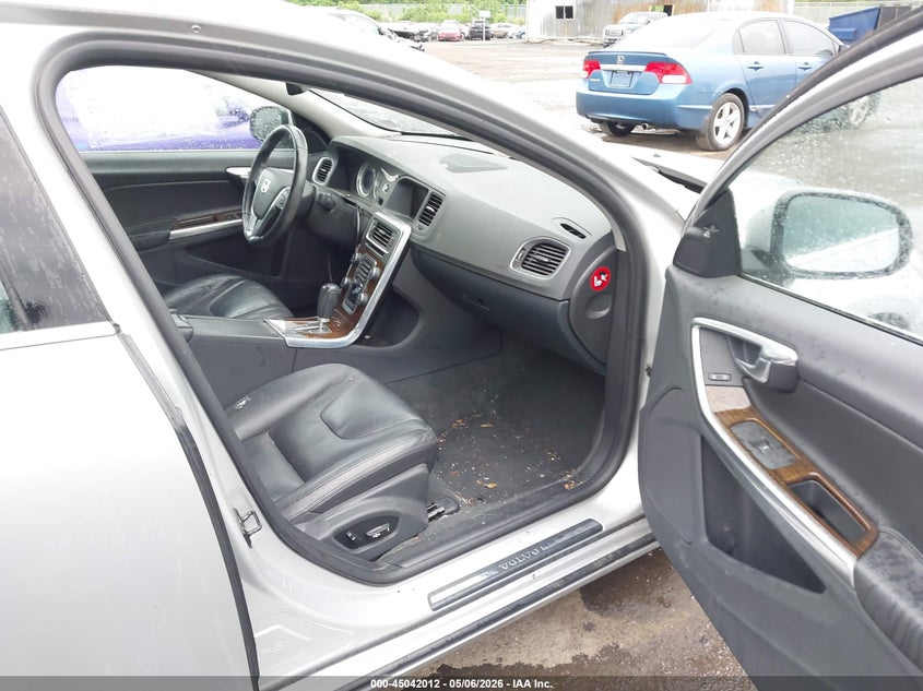 2012 Volvo S60 VIN YV1622FS3C2106907 IAAI salvage auction — LEFT SIDE, Clear (Virginia), sold $500 on 2026-07-27 (photo 5)