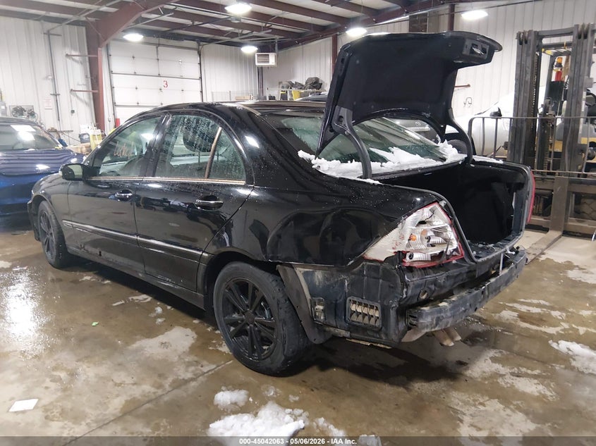 2007 Mercedes-benz C-klasse VIN WDBRF92H97F929252 IAAI salvage auction — REAR END, Salvage (Colorado), sold $325 on 2026-07-14 (photo 3)