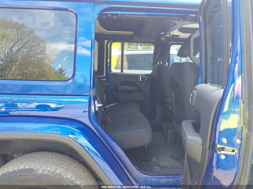 2018 Jeep Wrangler / VIN 1C4HJXEG0JW253381 IAAI salvage auction — LEFT FRONT, Salvage Title, sold $7,700 on 2026-07-12 (photo 8)