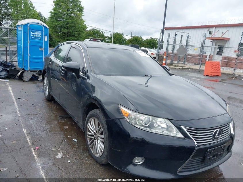 2014 Lexus ES VIN JTHBK1GG5E2099579 IAAI salvage auction — FRONT END, Maryland Repossession (Maryland), sold $4,100 on 2026-07-29 (photo 1)